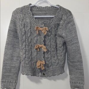 Le Reve Small grey button up sweater with velvet bows